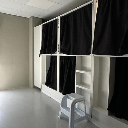 Naap Hotel Валенсия Екстериор снимка